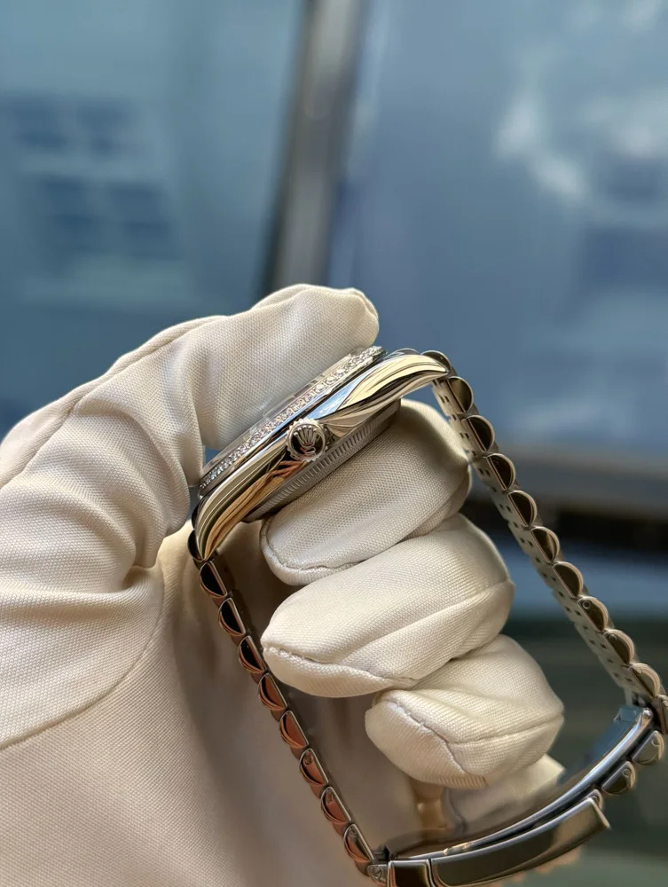 Rolex Datejust 36 custom dial and bezel box and papers 2024